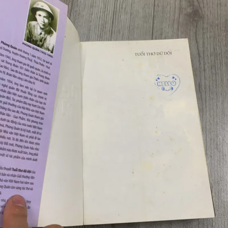 Tuổi thơ dữ dội - phùng quán. 1b4 989542