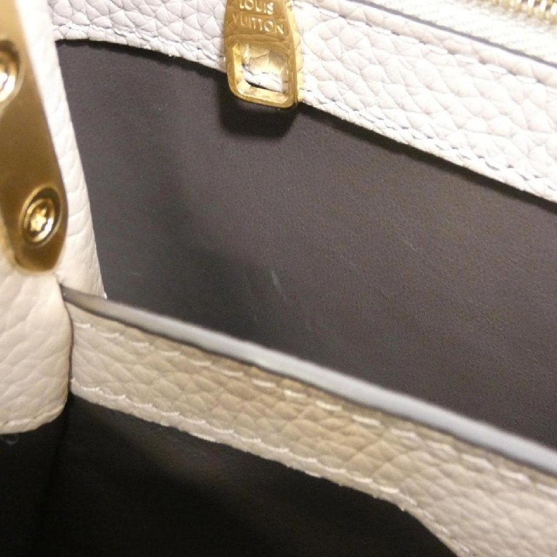 Túi Louis Vuitton Capucines BB M94634 618513