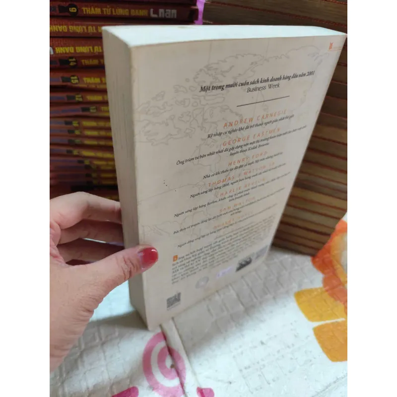 NHỮNG NGƯỜI KHỔNG LỒ TRONG GIỚI KINH DOANH – RICHARD S. TEDLOW - K4 1017988