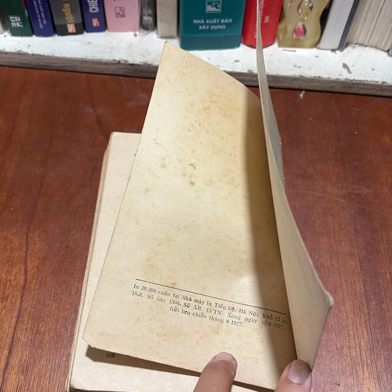 [Sách 7x] - II Tiểu thuyết: Đất Mặn (Quyển 2) - Chu Văn - 1977 797563