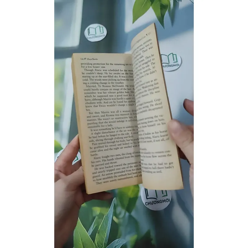 [MIỄN PHÍ BỌC SÁCH] Never Love a Highlander - Maya Banks 1027592