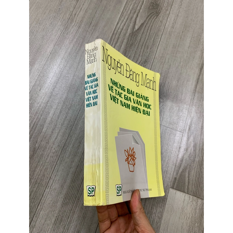 Những bài giảng về tác gia văn học việt nam hiện đại - Nguyễn Đăng Mạnh. 999 463768