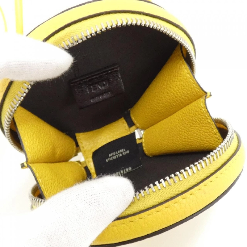 Fendi 7M0359 ARM7 Túi đeo 624354