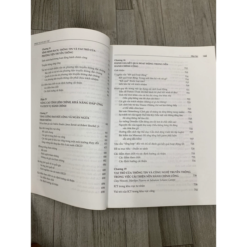 Phục vụ và duy trì cải thiện hành chính công trong một thế giới cạnh tranh. 8b3 549819