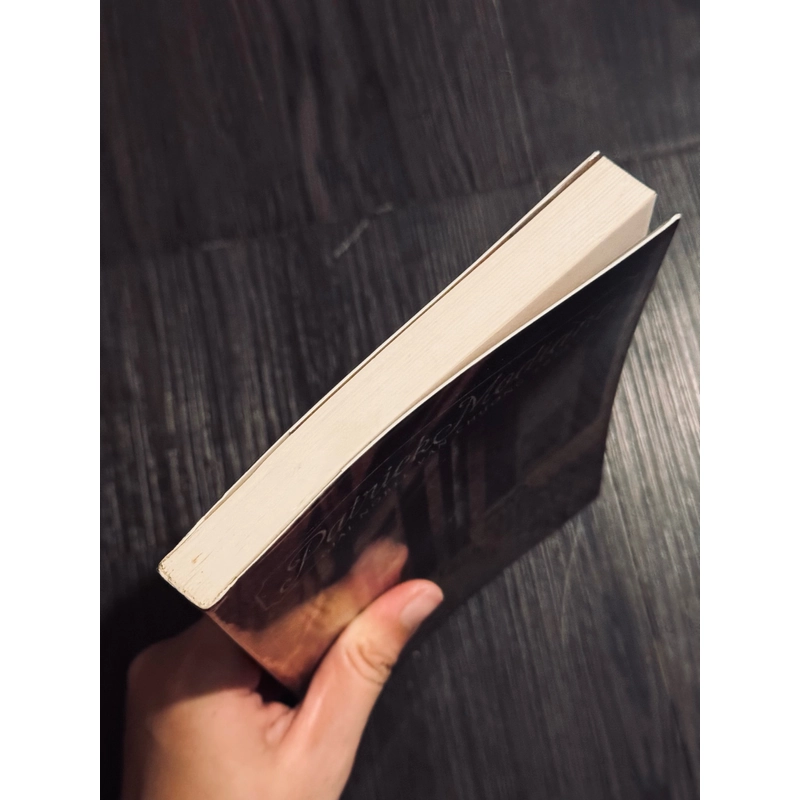 Phố những cửa hiệu u tối 474929