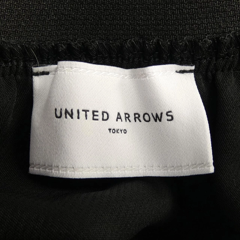 Chân váy UNITED ARROWS - Hàng hiệu Authentic 812151