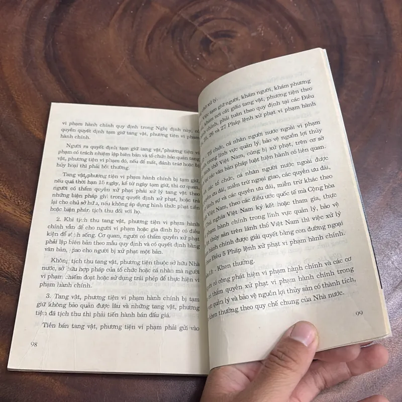 II Lịch Sử, Địa Lý: Sổ Tay Biển Đảo Việt Nam - 1996 1008425