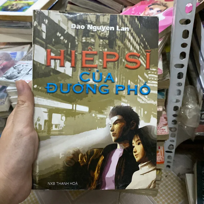 Hiệp Sĩ Của Đường Phố Tác giả: Đào Nguyên Lan 1011484