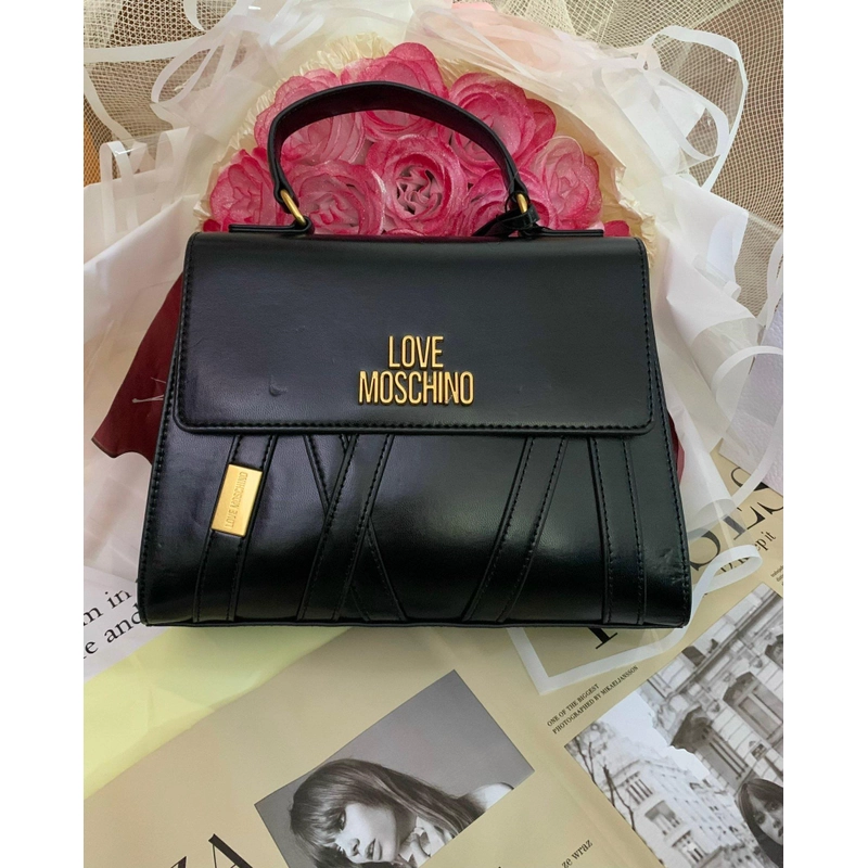 Túi Love Moschino đáy 25cm, miệng túi 22cm,  mới 97% 224632