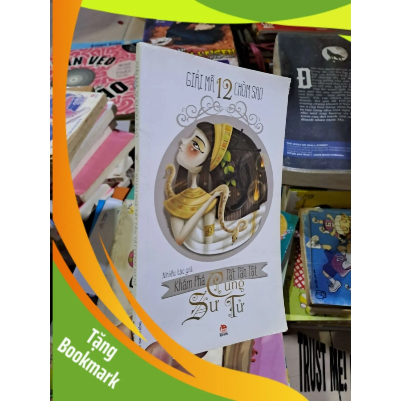 (TẶNG BOOKMARK) Khám phá tất tần tật cung Sư Tử - 2015 mới 80% ố RBK0111 945897