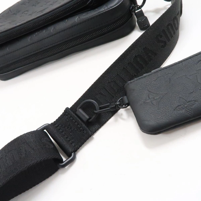 【Hàng chưa sử dụng】Túi xách Louis Vuitton Monogram Shadow Trio Messenger M46602 614245