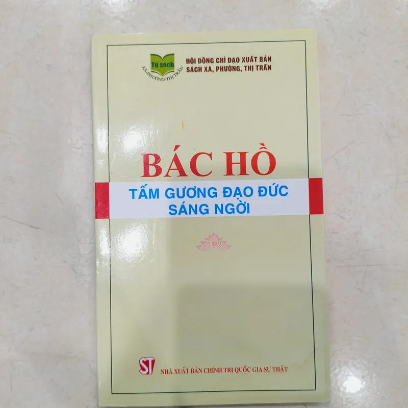 Bác Hồ tấm gương đạo đức sáng ngời 🌱 576076