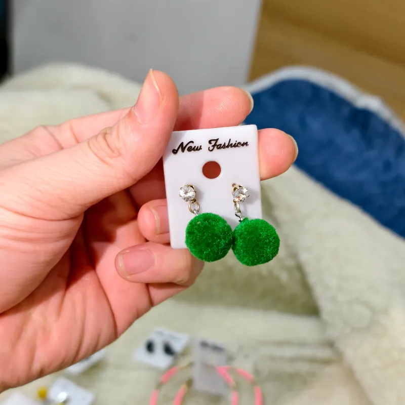 Thanh lý bông tai 10k/vỉ 993162