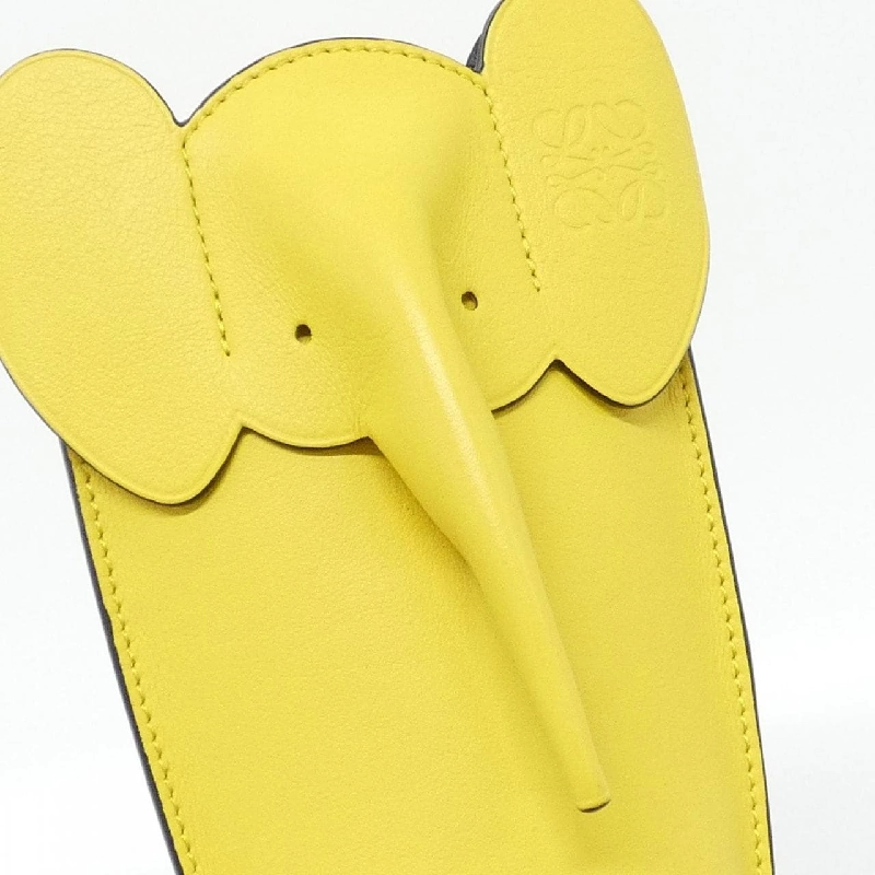 Túi xách vai Loewe Elephant Pocket C623B02X04 - Hàng hiệu Authentic 768435