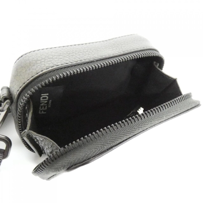 Túi đeo vai Fendi 7M0344 AJJ1 611106