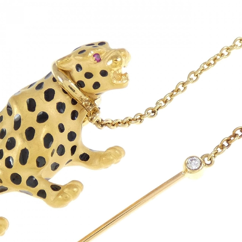 Karelia Carrera Brooch Đá Màu 666236