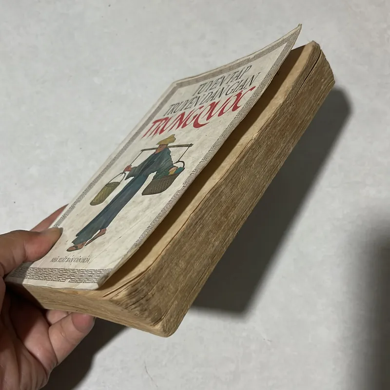 Tuyển tập truyện dân gian Trung Quốc - 1997s 568678