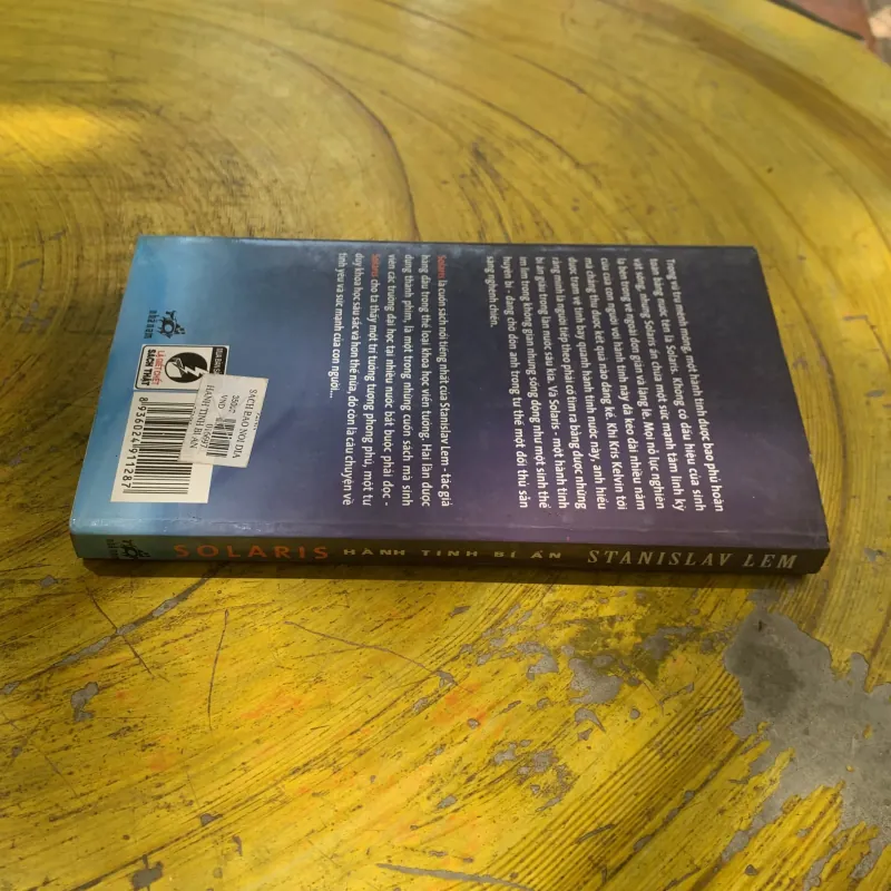 SOLARIS HÀNH TINH BÍ ẨN - STANISLAV LEM 937240
