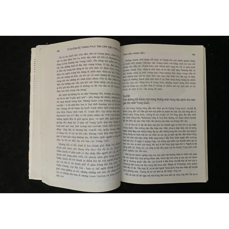 Tình Yêu Hàng Hiệu - Radha Chadha và Paul H 1036242