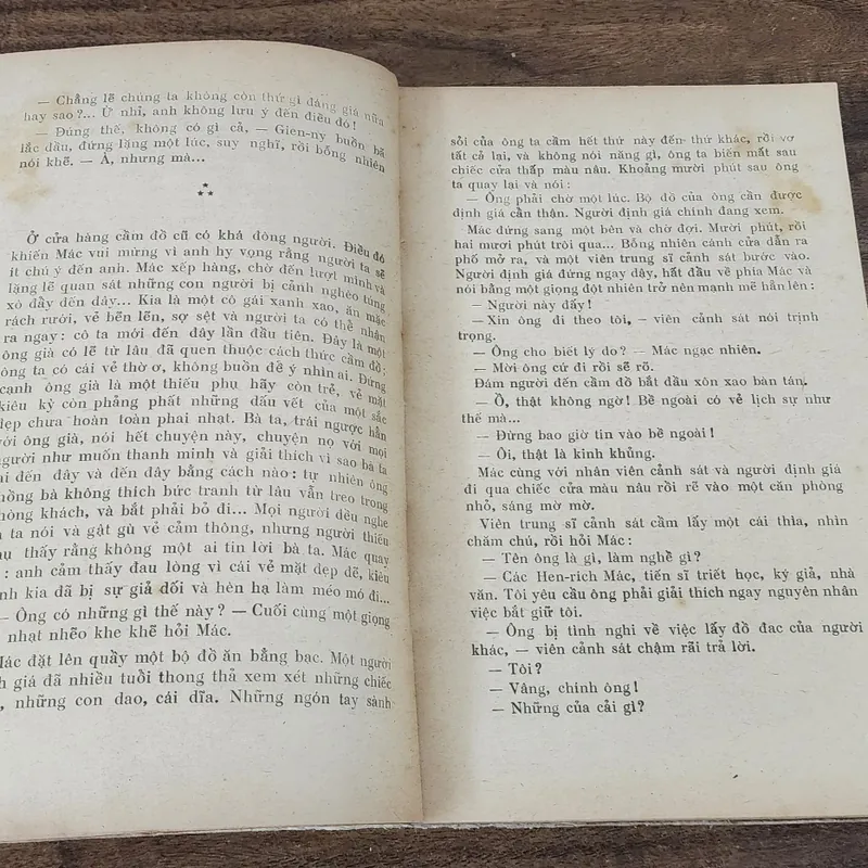 "Không có gì ngoài cả cuộc đời" - khắc họa chân dung đời thường của K. Marx và F. Engels 714575