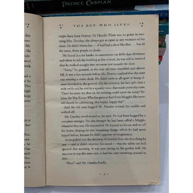 Harry Potter and the Sorcerer's Stone – J.K. Rowling 762775