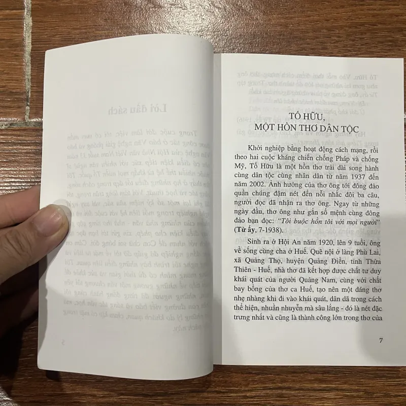 Con chữ soi bóng đời - Bút ký, chân dung văn học 2 tập - Trần Thị Thắng (9) 761921