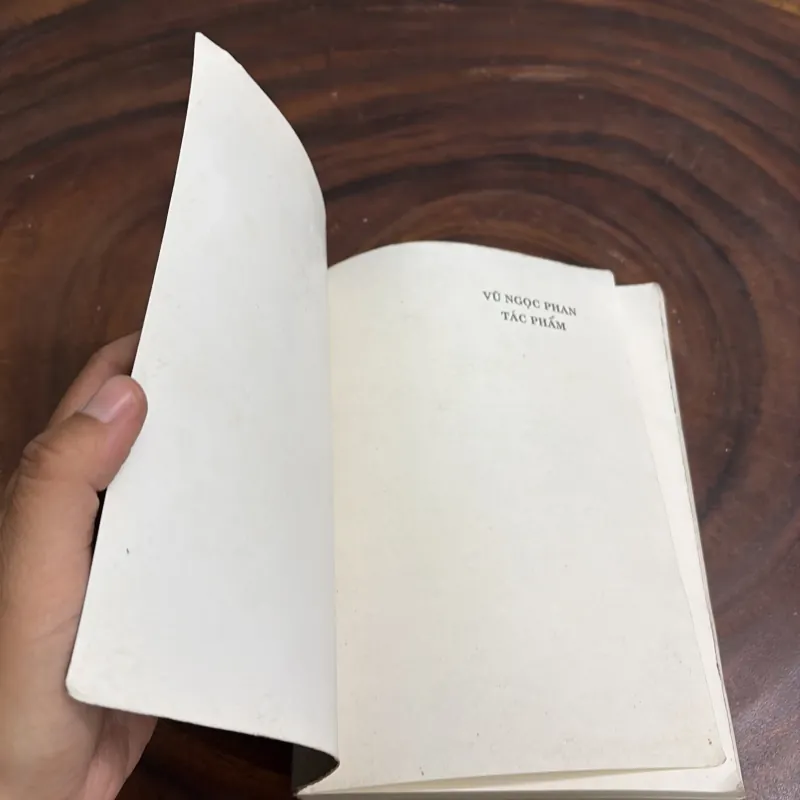 II Văn Học: Vũ Ngọc Phan Tác Phẩm (Tập 1) - 2000 1032288