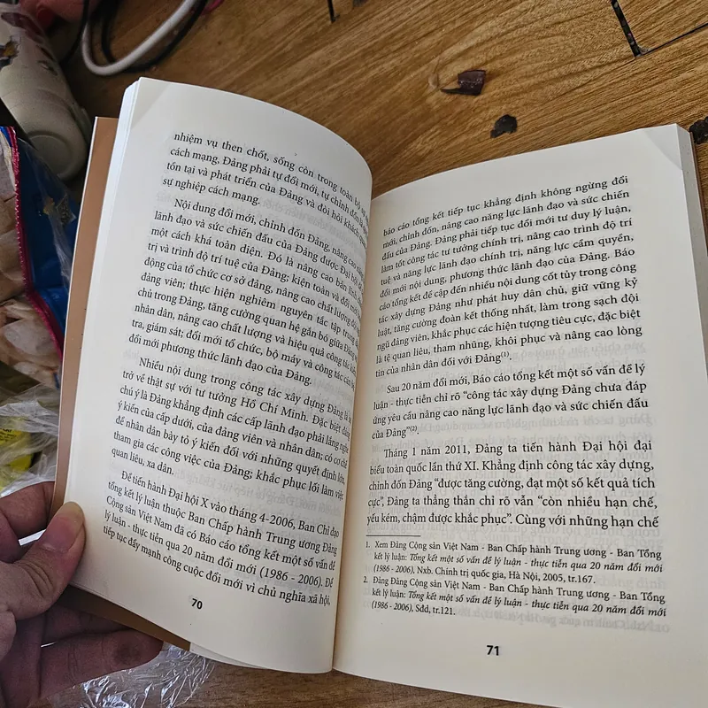 Xây dựng đất nước phồn vinh theo di chúc của chủ tịch Hồ Chí Minh 
 688743