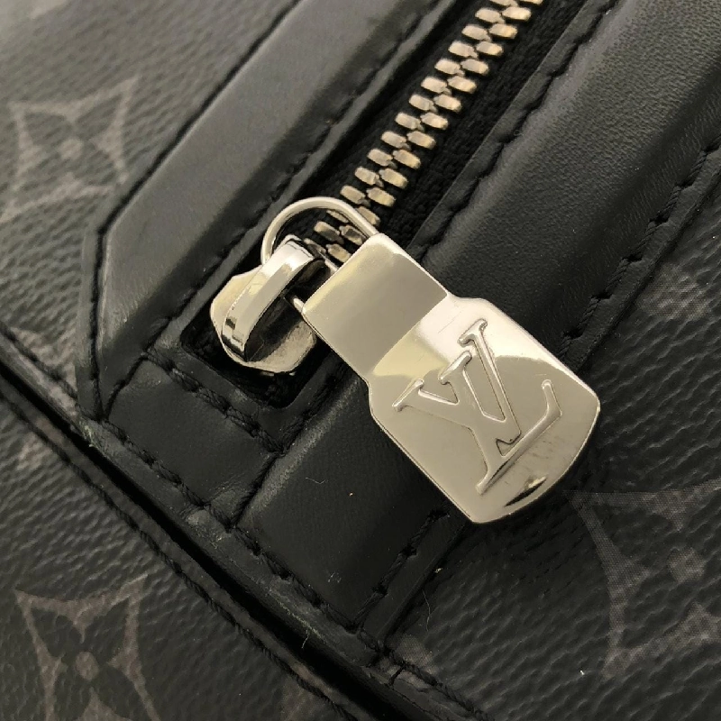 Túi đeo chéo Louis Vuitton Monogram Eclipse Odyssey MM M44224 - Hàng hiệu Authentic 802512