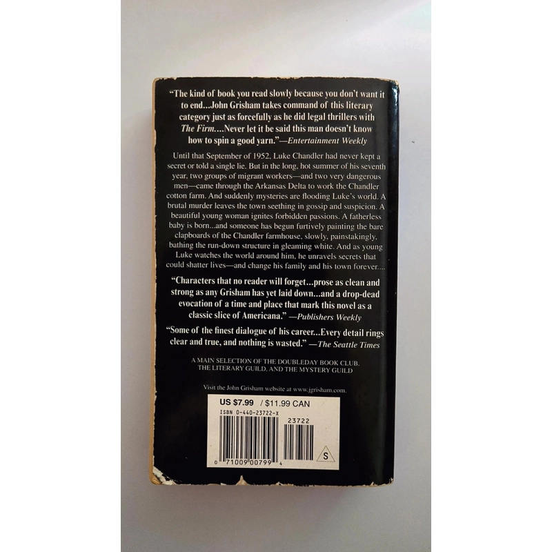 John Grisham - A PAINTED HOUSE (pocket size) 540123