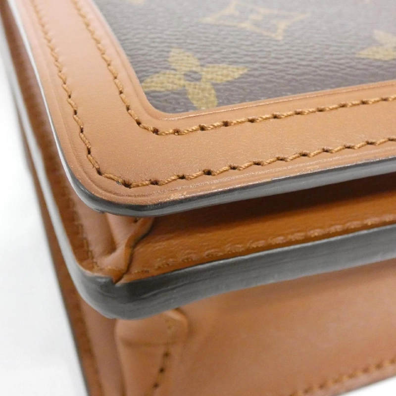 Túi xách vai Louis Vuitton Monogram Reverse Dauphine MM M44391 609935