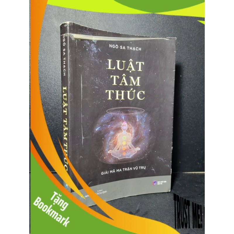 (TẶNG BOOKMARK) Luật tâm thức mới 80% bẩn bìa, ố nhẹ, tróc bìa, highlight, tróc gáy nhẹ 2021 Ngô Sa Thạch RBK2205 TÂM LINH - TÔN GIÁO - THIỀN 947320