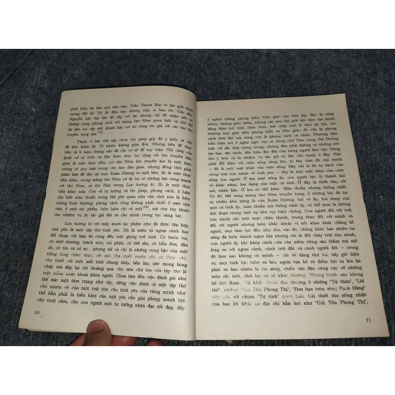 NGHĨ VỀ THƠ HỒ XUÂN HƯƠNG 957903