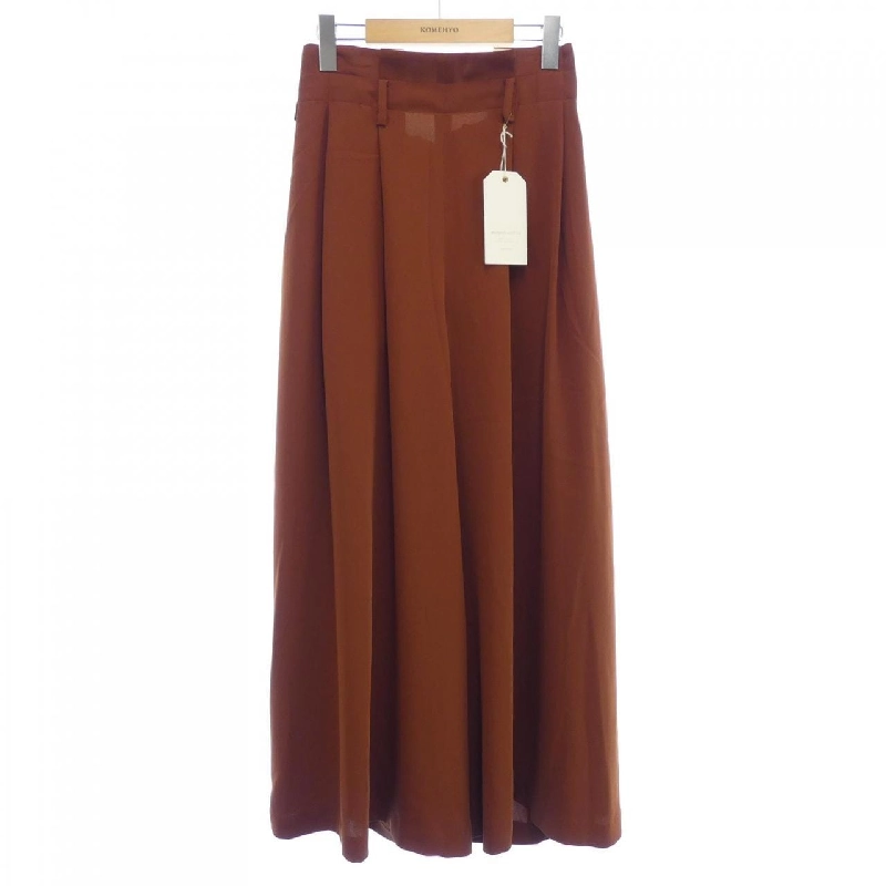 Bề mặt hỗ trợ support surface quần - Hàng hiệu Authentic 815580