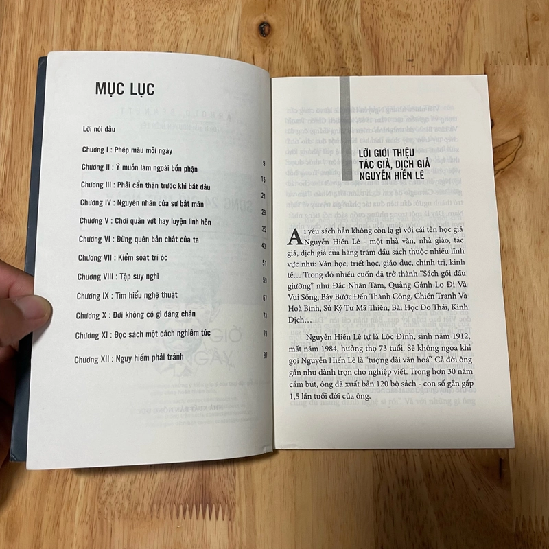 II Sách Kỹ Năng: Sống 24 Giờ 1 Ngày - ARNOLD BENNETT - Nguyễn Hiến Lê (Dịch) - 2019 473386