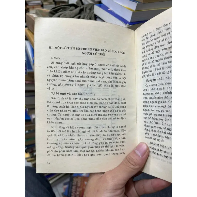 Những điều cần biết về sức khỏe người có tuổi [SV1] 713560