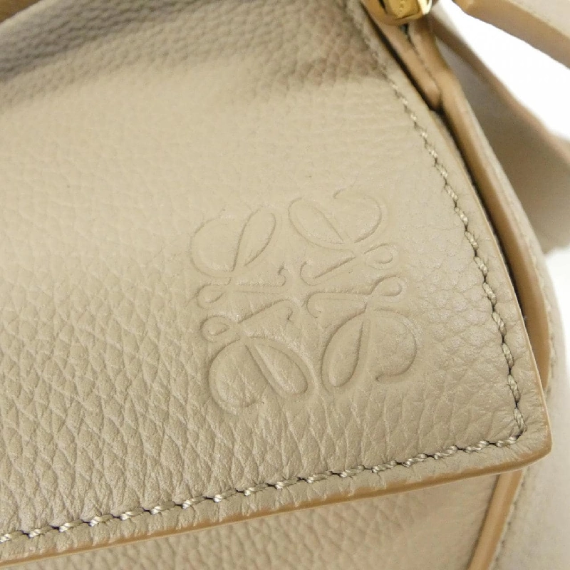 Túi Loewe Puzzle Edge Medium A510P49X12 616452