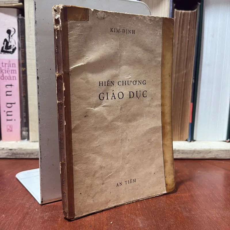 II Sách Xưa: Hiến Chương Giáo Dục - Kim Định - NXB An Tiêm - 1970 746667