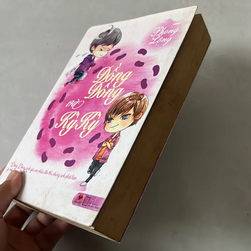 Đồng đồng và Kỳ Kỳ 604047