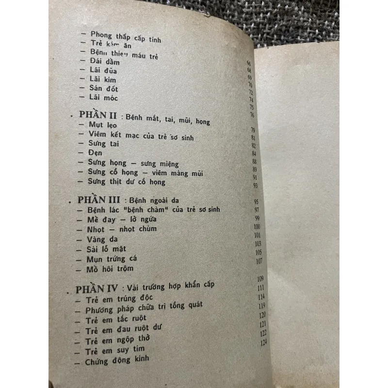 Cẩm nang bệnh trẻ con - Nguyễn Hoàng Nam  1009659