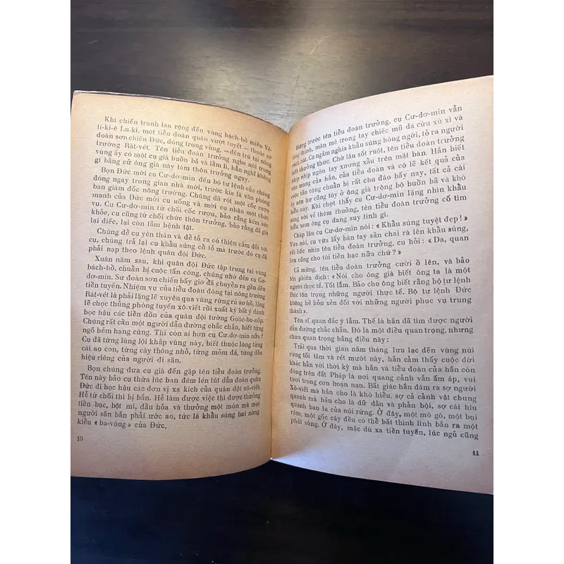 📖 Người Xô Viết chúng tôi (tập truyện) 602474