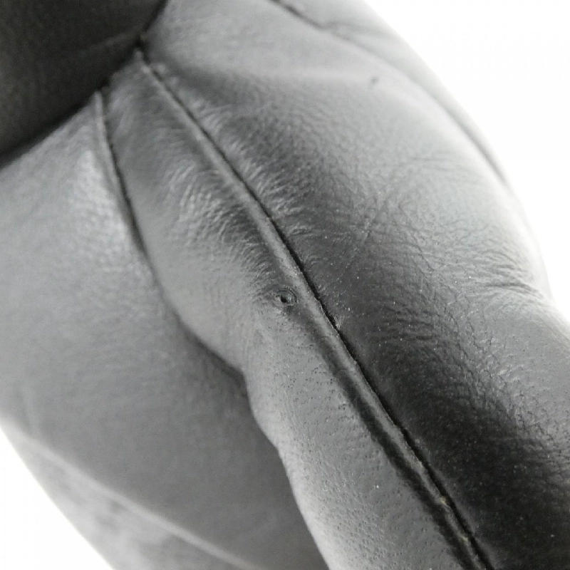 Gấu bông Louis Vuitton Monogram Eclipse Flash Dudu Louis GI0184 625576