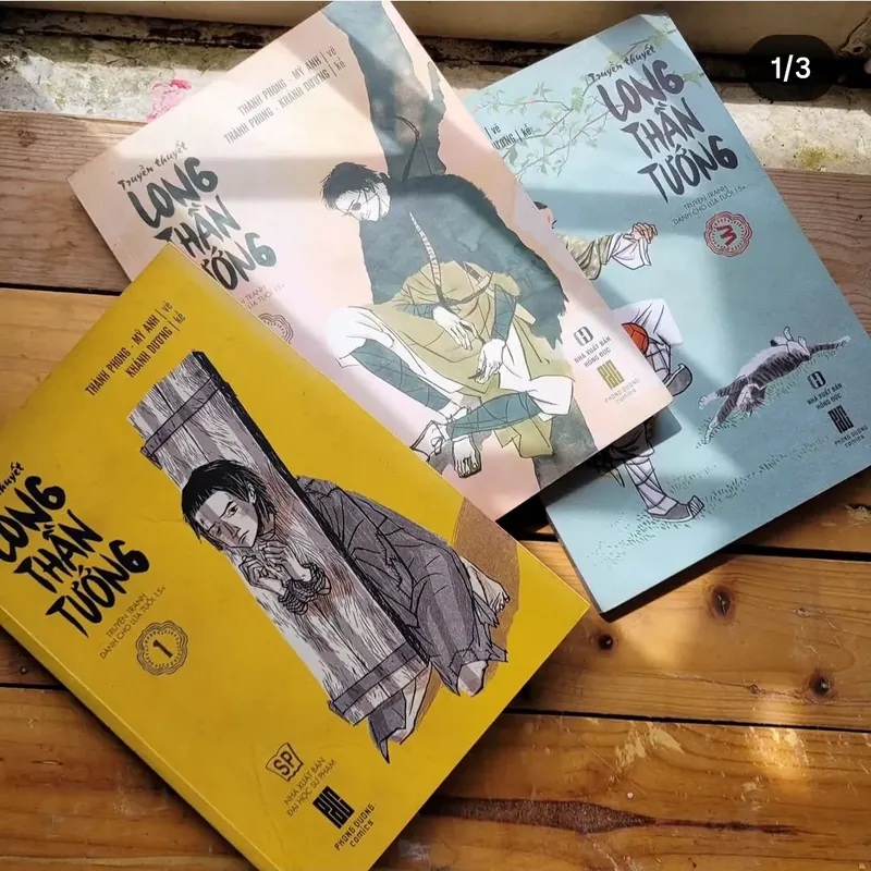 Bộ 3 tập Long Thần Tướng
(tập 3 có poster màu đi kèm)
- Phong Dương Comics 563578