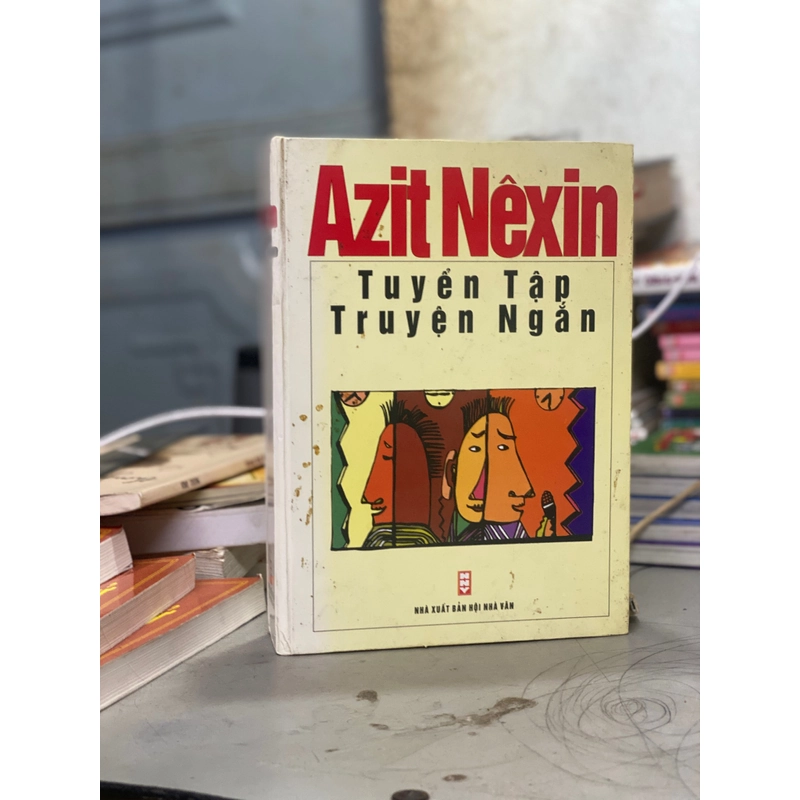 Azit Nêxin Tuyển Tập Truyện Ngắn 300081