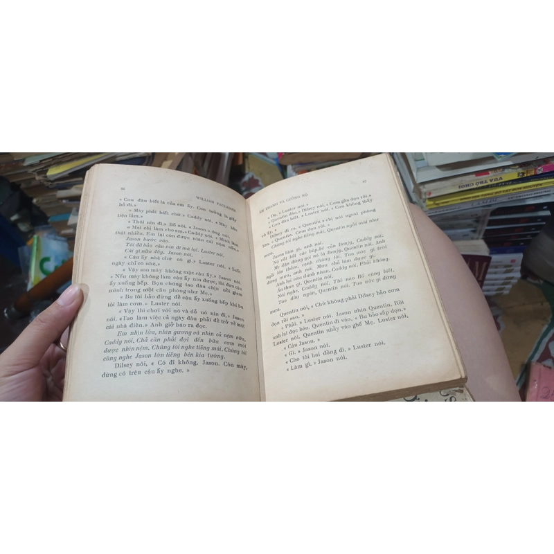 Âm Thanh Và Cuồn Nộ - William Faulkner Bản Dịch Của Tâm Nguyễn Kinh Thi In Lần 1 Năm 1972 542995