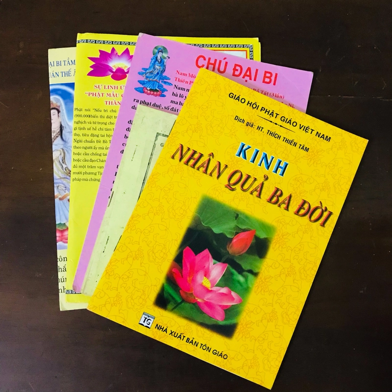 Tặng bạn khi có đơn mua sách của tiệm 447077