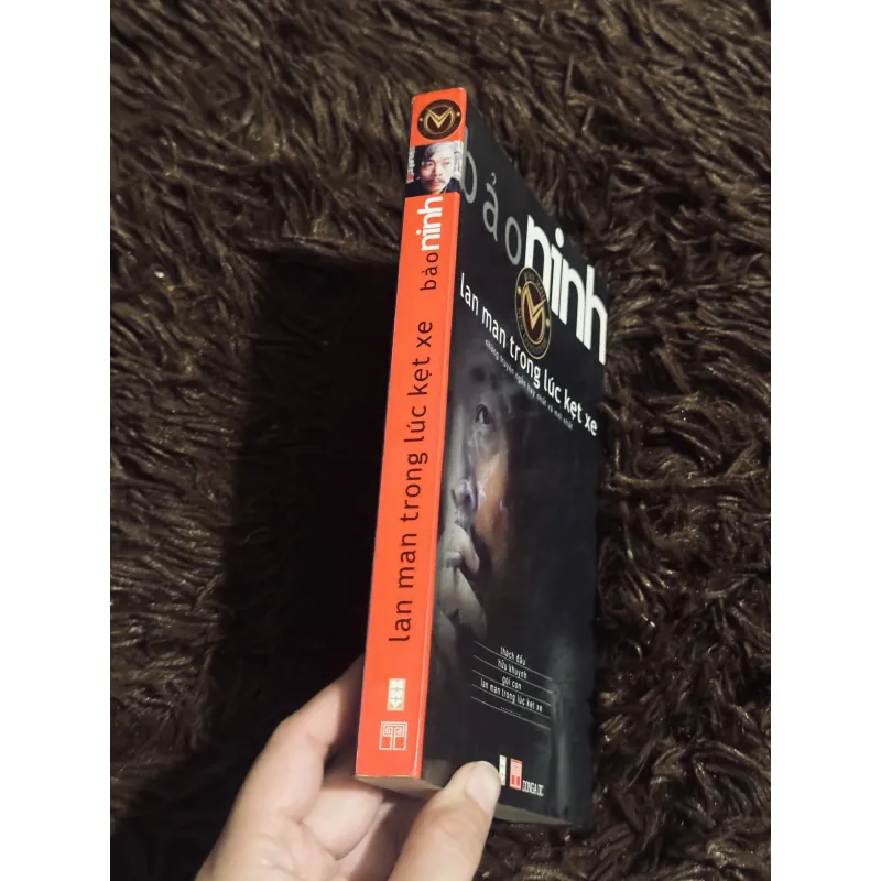 Lan man trong lúc kẹt xe  1029411