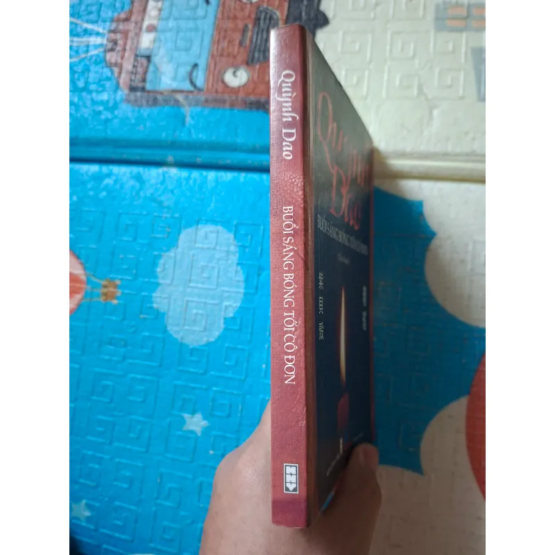 Buổi Sáng Bóng Tối Cô Đơn 932547