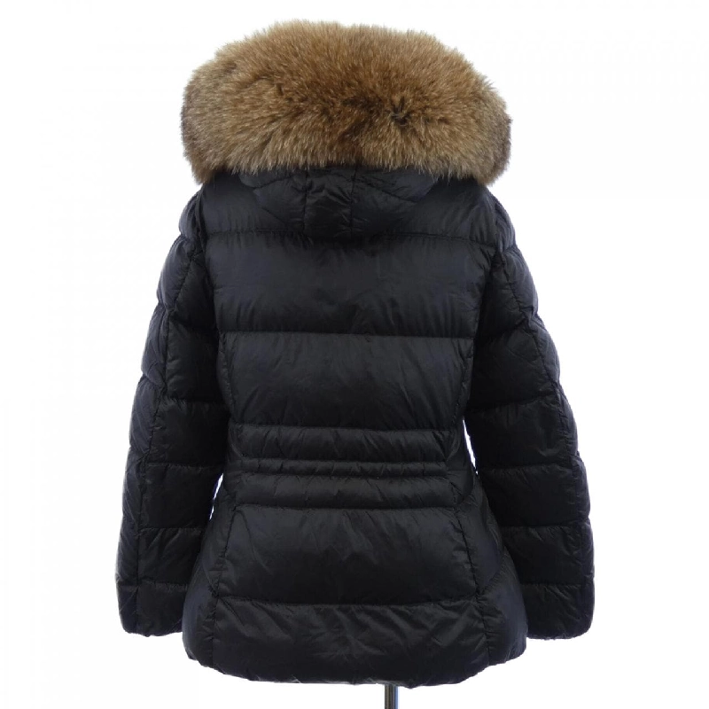 Áo khoác lông vũ MONCLER BOED 633521