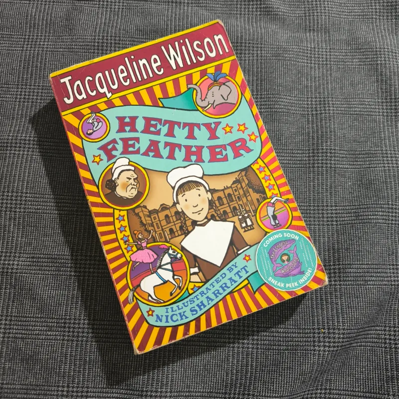 Hetty Feather - Jacqueline Wilson  1010580